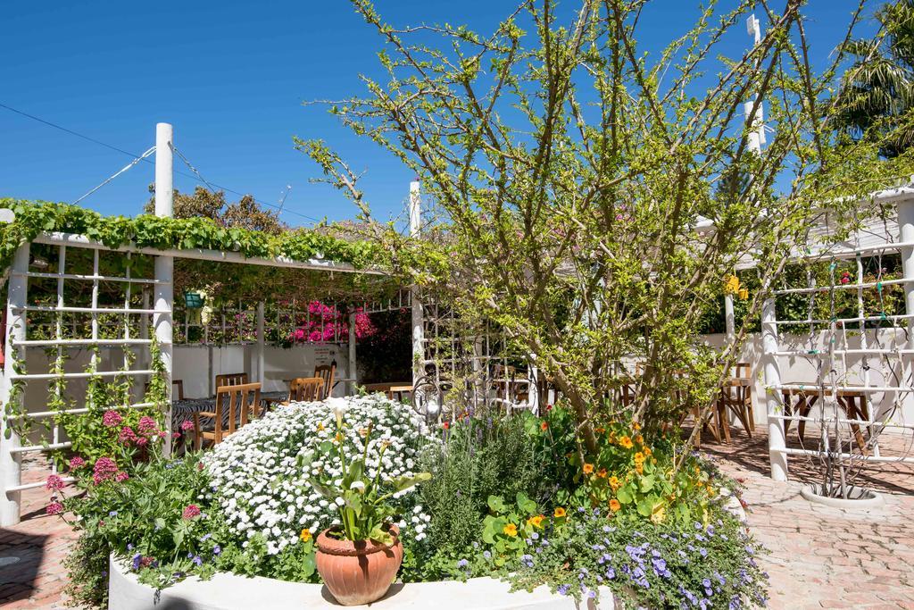 7 Church Street Guest House Montagu Buitenkant foto